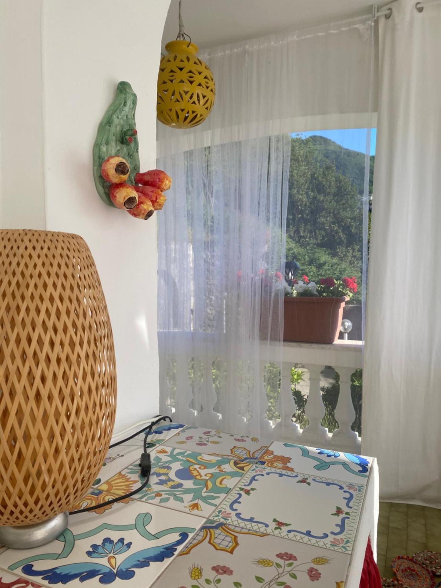 Villa Martina Suite Apartament Lacco Ameno  Ngoại thất bức ảnh